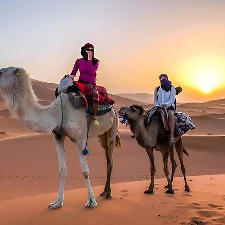 Merzouga Luxurious Tented Exteriör bild