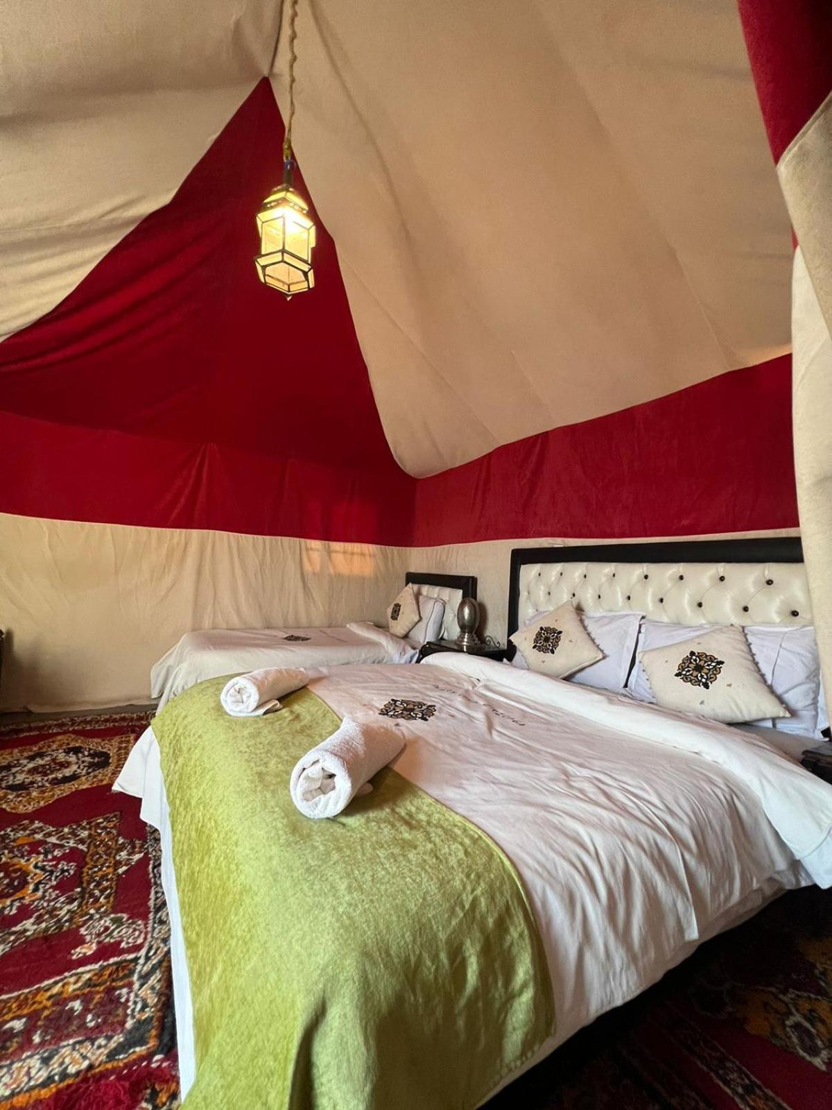 Merzouga Luxurious Tented Exteriör bild