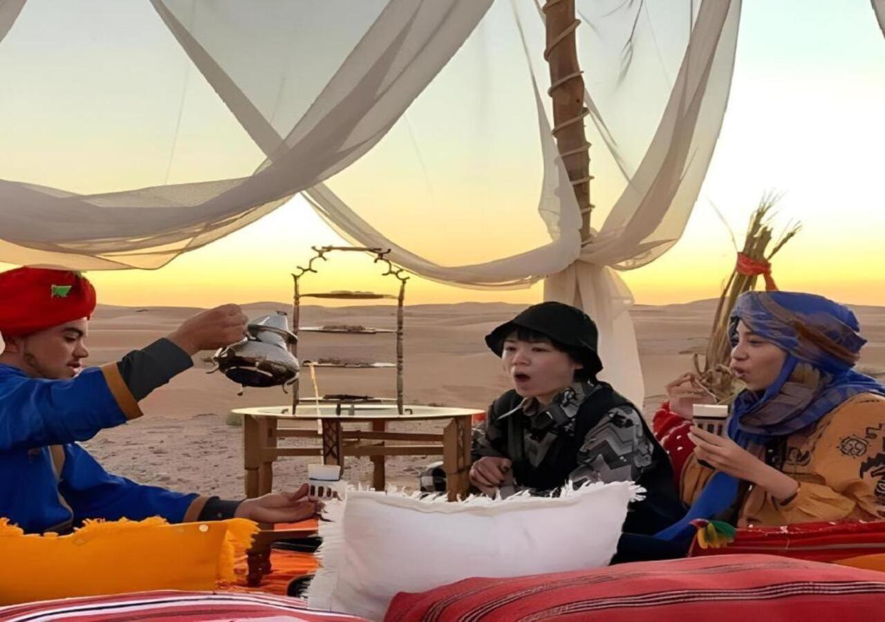 Merzouga Luxurious Tented Exteriör bild