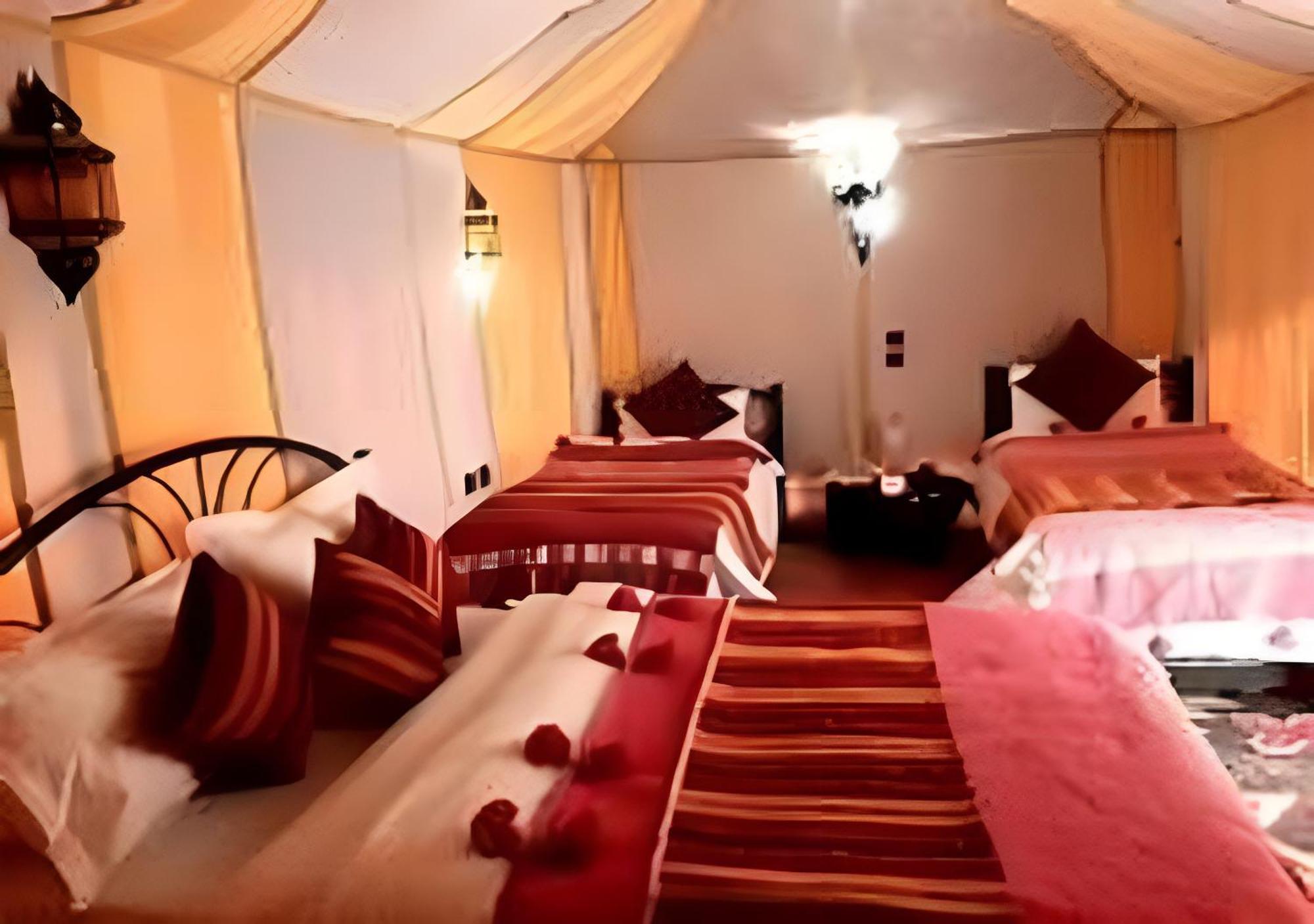 Merzouga Luxurious Tented Exteriör bild